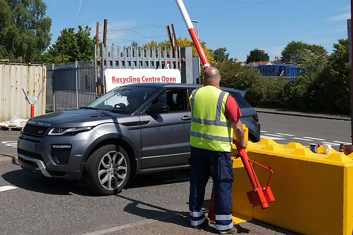 Car enters recycling centre in Fife